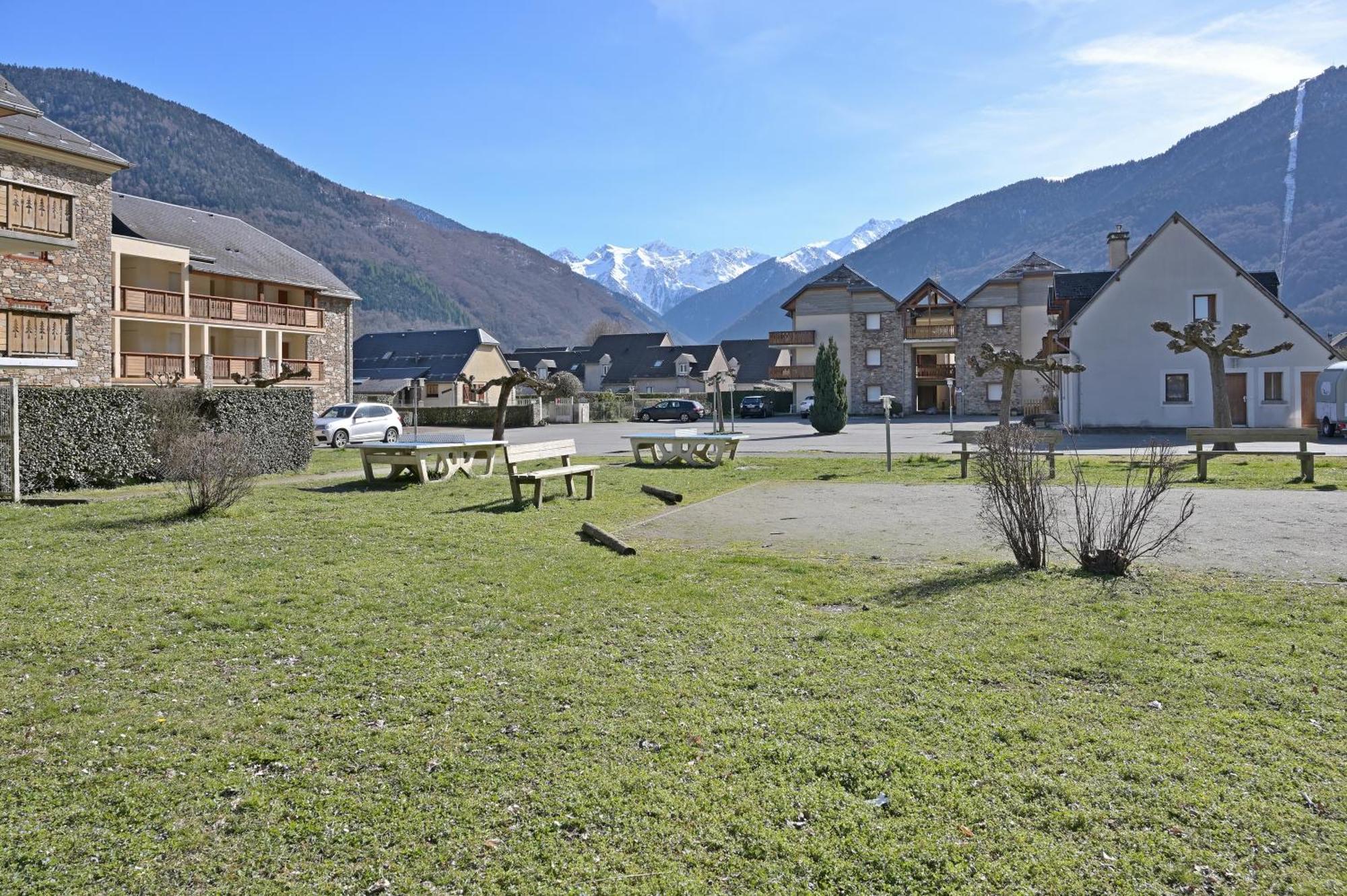 A 208 Pics D'Aran Bagneres-de-Luchon Exterior foto